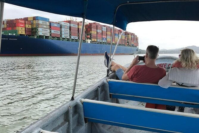 panama-canal-jungle-boat-explorer-private-tour