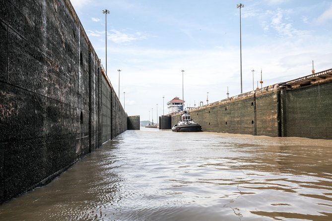 panama-canal-partial-transit