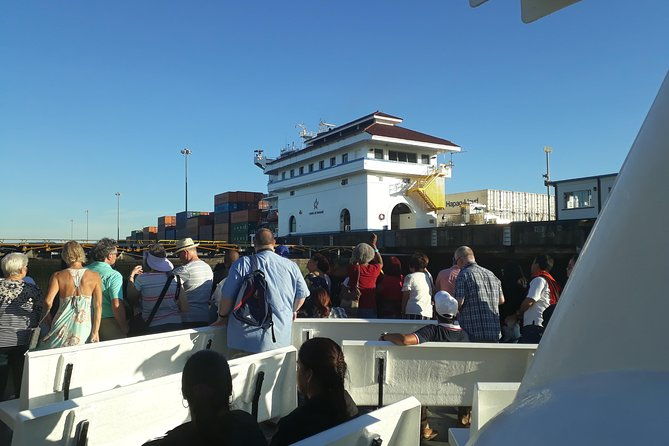 panama-canal-partial-transit-tour-from-panama-city