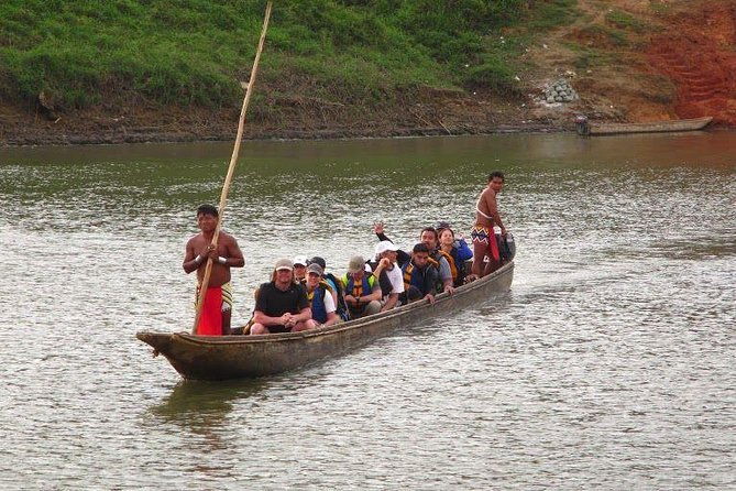 panama-canal-through-the-chagres-river
