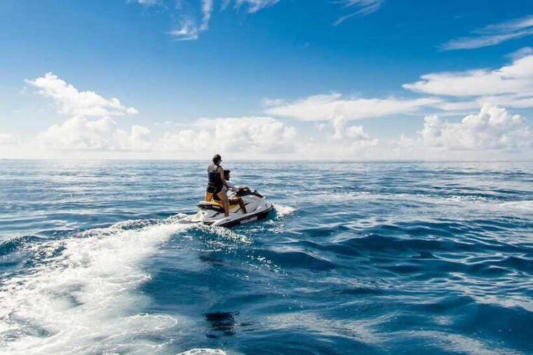 panglao-jetski-ride-experience-along-alona-beach
