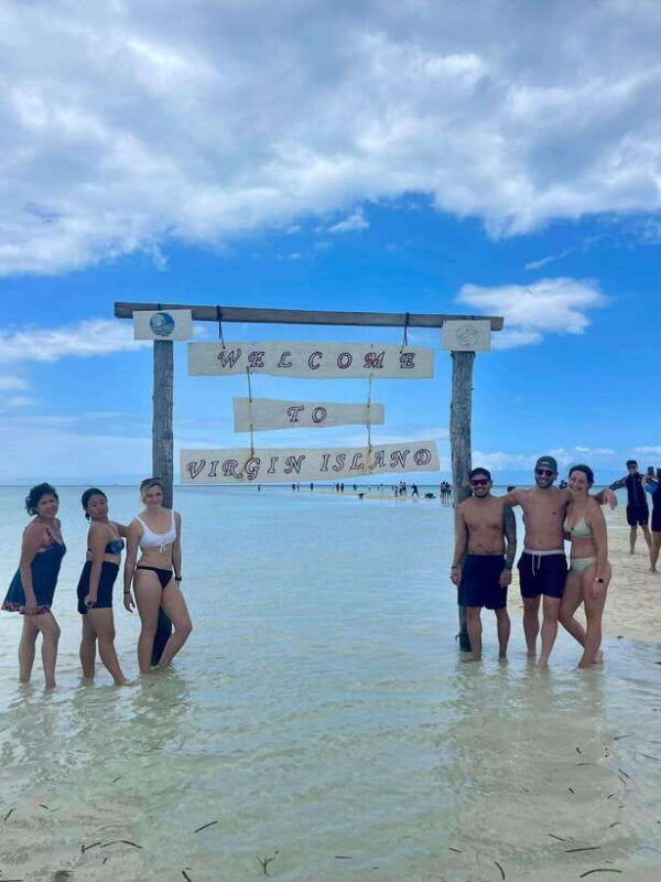 panglaobalicasag-virgin-island-private-with-lunch