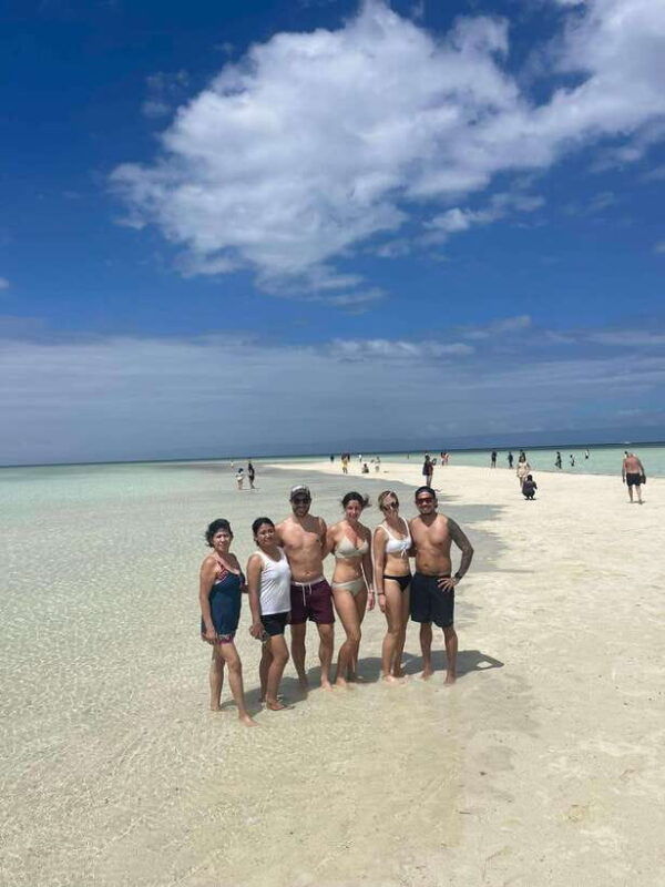 panglaobalicasag-virgin-island-private-with-lunch