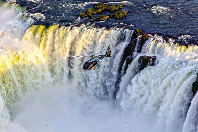panoramic-helicopter-flight-over-iguassu-falls
