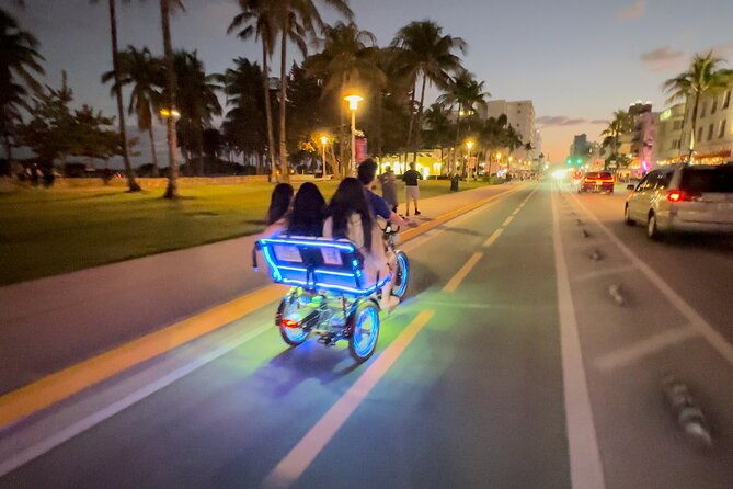 panoramic-night-private-chariot-tour