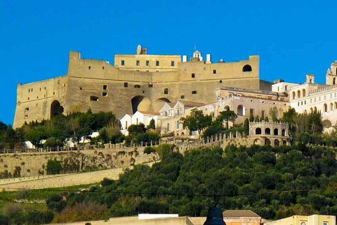 panoramic-shore-excursion-of-the-city-of-naples-and-historic-center