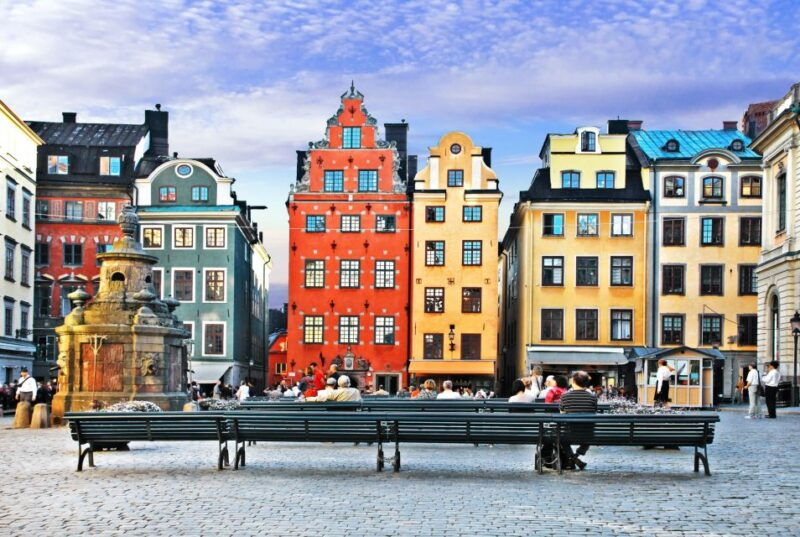 panoramic-stockholm-private-tour-with-a-vehicle