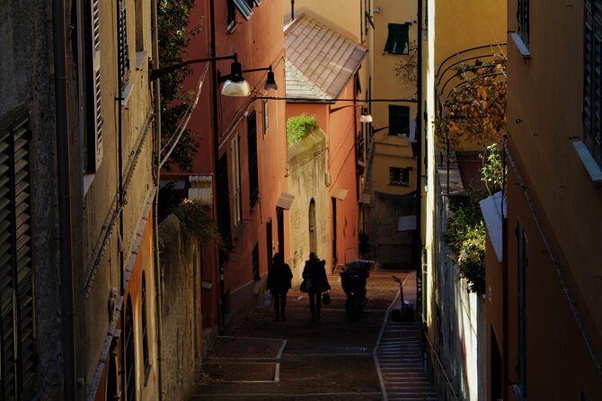 Panoramic Tour across the "creuze" with a storyteller - FAQs