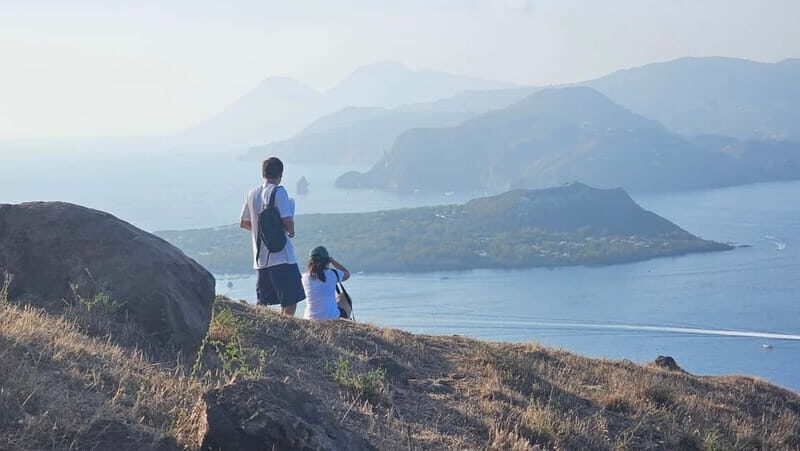 Panoramic tour of the island of Vulcan - Who Will Love This Tour?