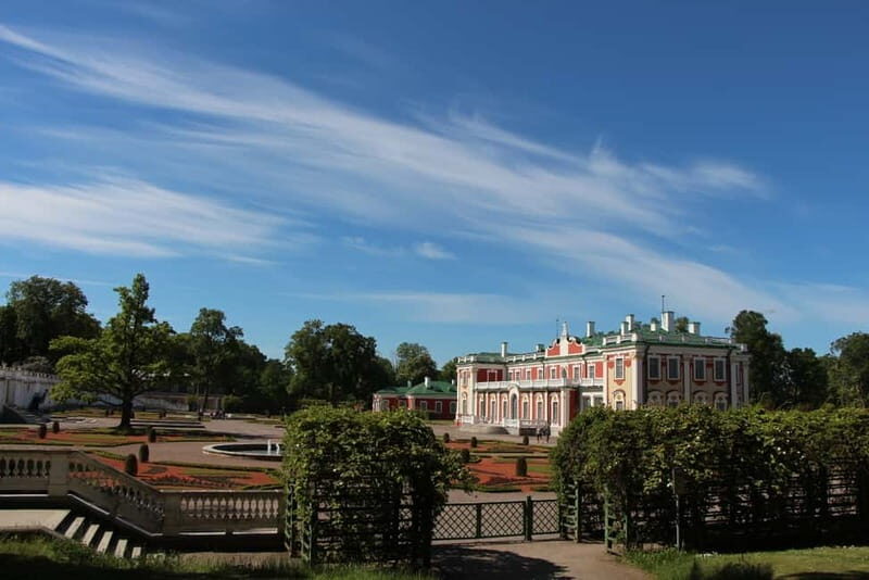 Panoramic Tour over Tallinn by vehicle - Who Will Love This Tour?