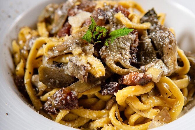 pantheon-candlelight-wine-food-tasting-in-ancient-ruins