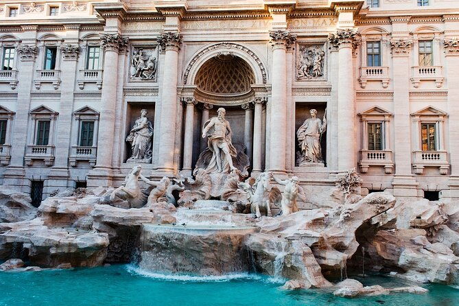 pantheon-trevi-fountain-and-caravaggio-tour-with-virtual-guide