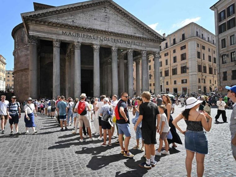 pantheon-uncovered-myths-of-gods-mortals-in-ancient-rome