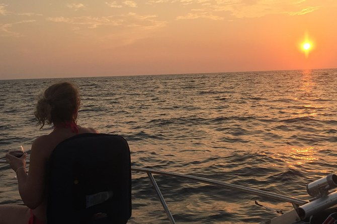 papagayo-gulf-private-sunset-boat-tour