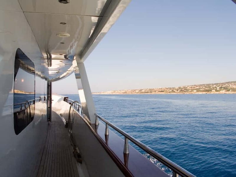 Paphos: Adults Only Cruise with Drinks, Food, Bus, Swim Stop - What to Expect from the Paphos Adults-Only Cruise