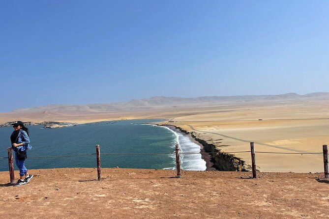 paracas-national-reserve-by-tourist-bus