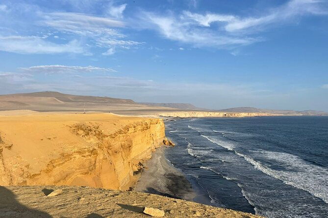 paracas-national-reserve-by-tourist-bus
