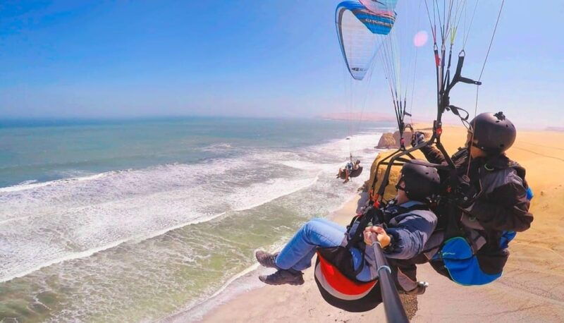 paracas-paragliding-fly-like-a-bird