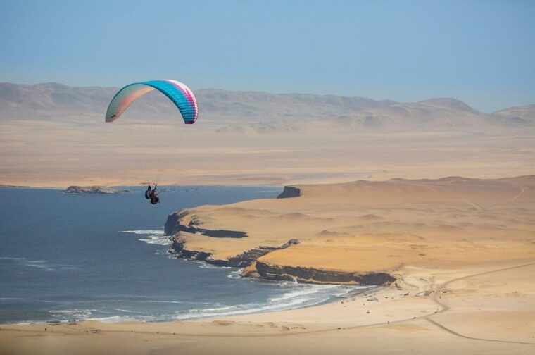 paracas-paragliding-fly-like-a-bird