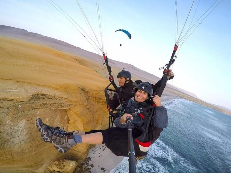 paracas-paragliding-fly-like-a-bird