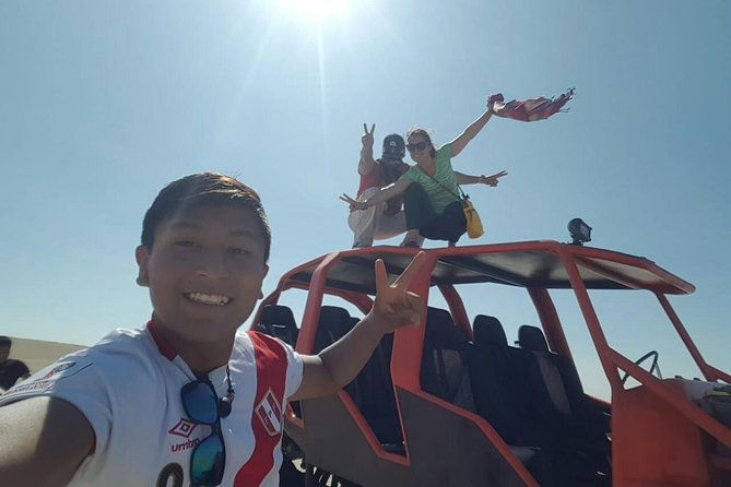 paracasica-huacachina-ballestas-islandsundboard-private-tour