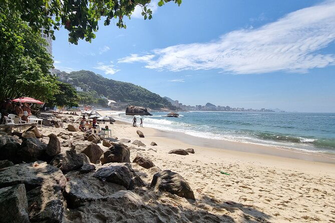 paradise-beachside-seafood-bbq-cook-feast-in-rios-hidden-gem