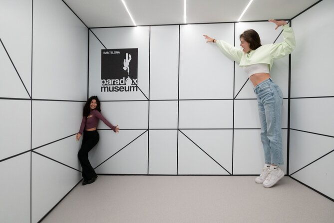 paradox-museum-barcelona-a-mind-twisting-experience