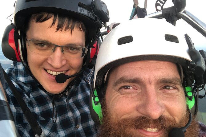 paraglider-flight-with-a-certified-instructor