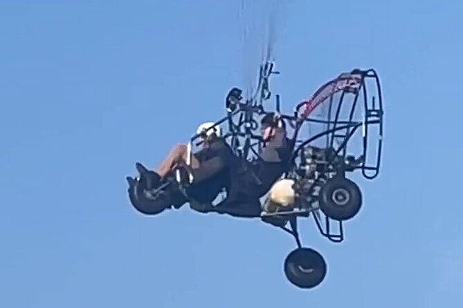 paraglider-flight-with-a-certified-instructor