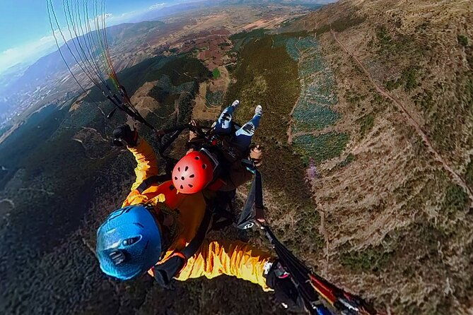 paragliding-adventure-in-cusco-sacred-valley
