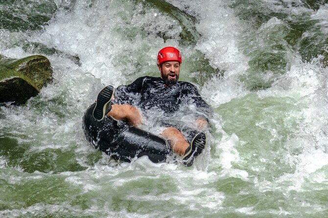 paragliding-and-river-tubing-private-experience-from-guatape