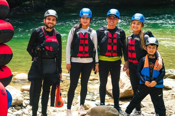 paragliding-and-river-tubing-private-experience-from-guatape