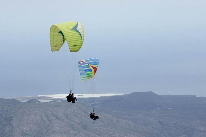 paragliding-epic-experience-in-tenerife-with-the-spanish-champion-team
