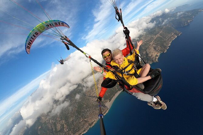 paragliding-experience-in-oludeniz