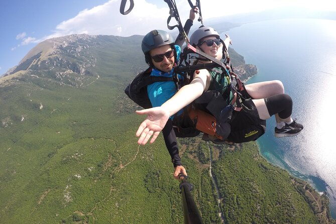 paragliding-first-class-above-ohrid