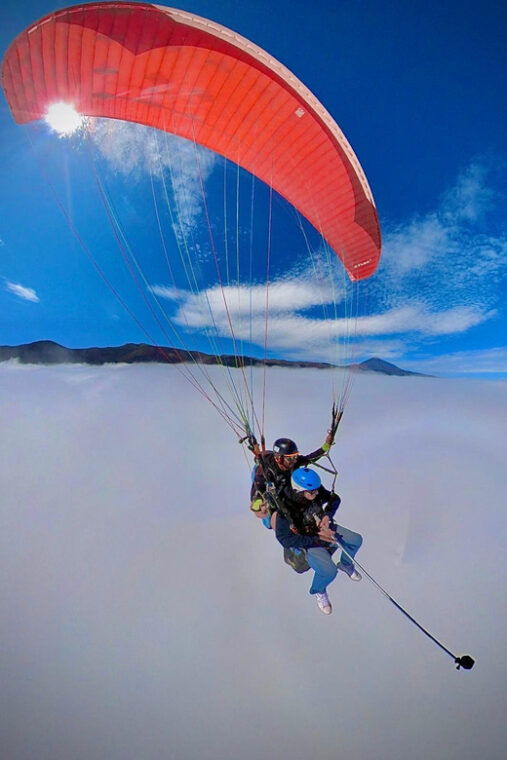 paragliding-flight-tenerife-teide-2200-meters