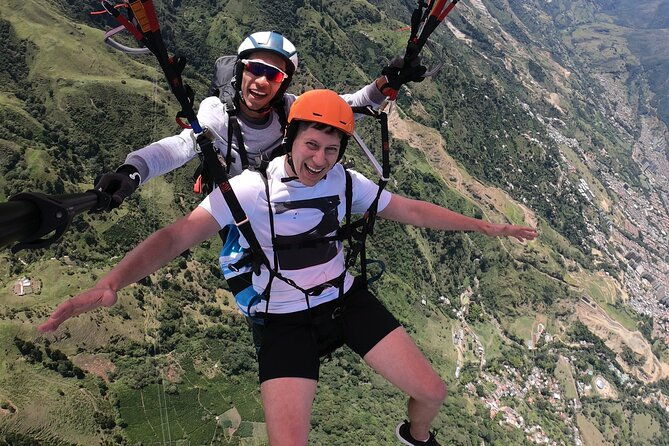 paragliding-flights-medellin