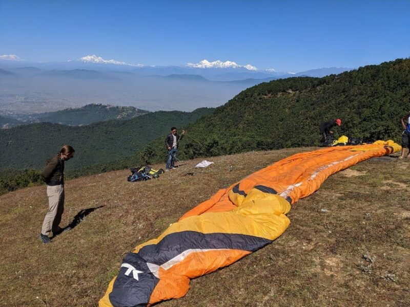 paragliding-in-kathmandu-with-hotel-pickup-and-drop