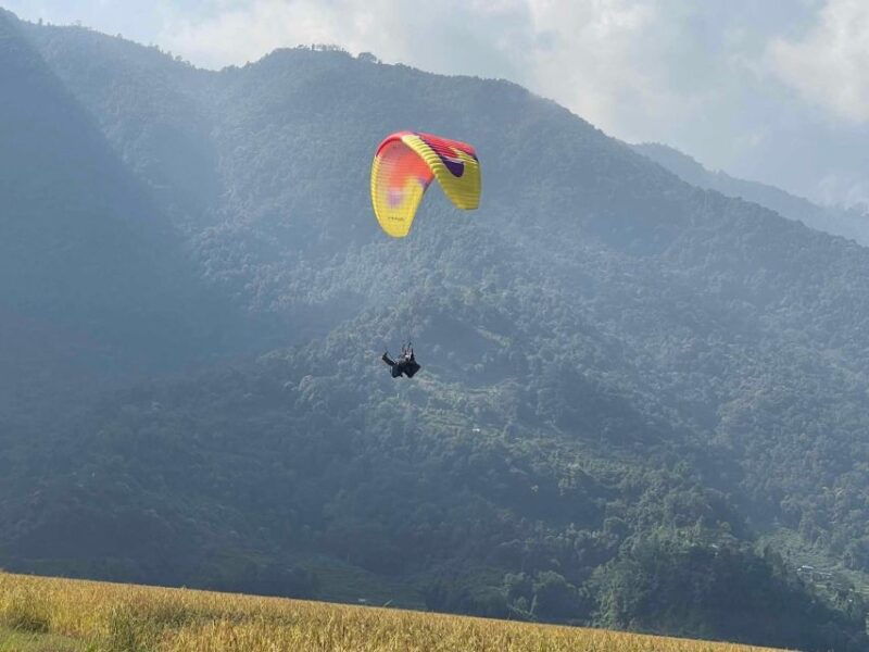 paragliding-nepal