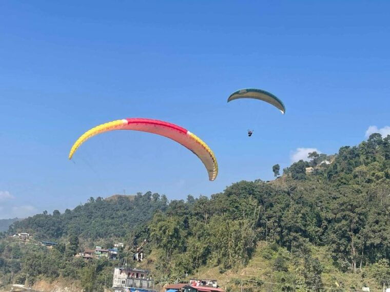 paragliding-nepal