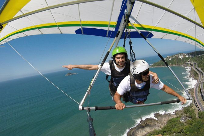 paragliding-or-hang-gliding-experience-in-rio-de-janeiro