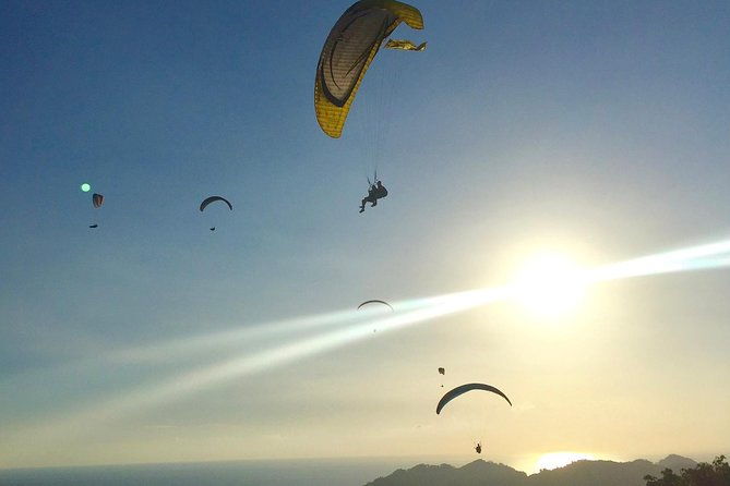 paragliding-paramotor-tandem-flights-in-jaco
