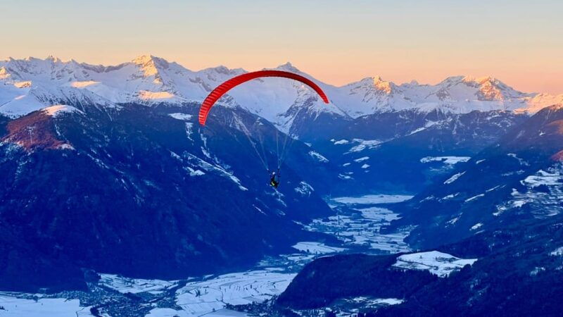 paragliding-tandem-flight-kronplatz-dolomites-alps
