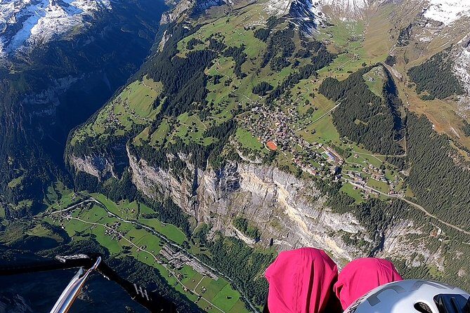 Paragliding Tandem in Switzerland - Introduction to Swiss Paragliding: What’s in Store?