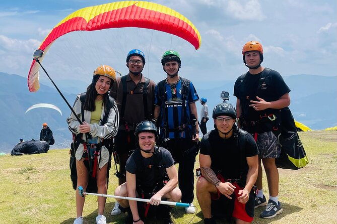 paragliding-tour-in-medellin