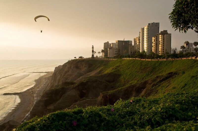 paramotor-sky-tour-exploring-limas-southern-coast