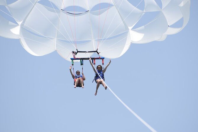 parasail-adventure-in-marathon