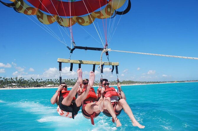 parasailing-adventure-in-punta-cana-2