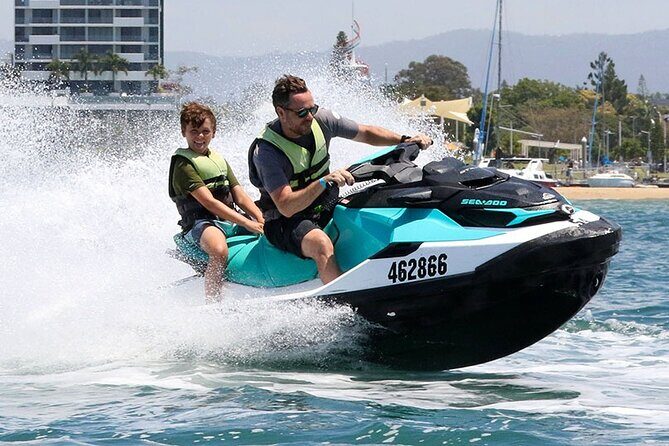 Parasailing and Jet Ski Activity for Two - What the Reviews Reveal