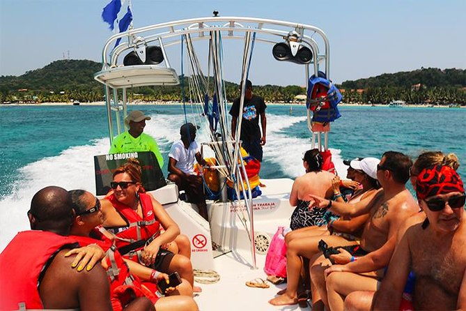 parasailing-beach-break-chocolate-factory-with-transfer